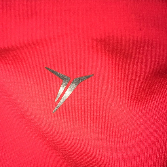 Coral is a reddish or pinkish shade of orange. - Picture 2 of 3